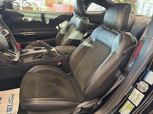 Certified 2018 Ford Mustang Shelby GT350 w/ Convenience Package image 23