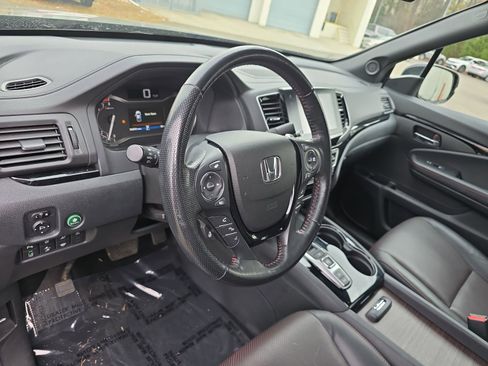 Used 2021 Honda Ridgeline Black Edition image 21