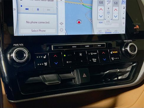 Certified 2020 Toyota Highlander Platinum image 15