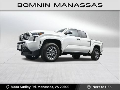 Used 2026 Toyota Tacoma Limited AWD/4WD image 33