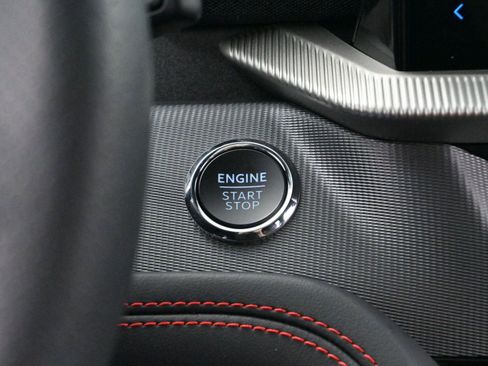 Used 2025 Ford Explorer ST-Line w/ Premium Package image 29