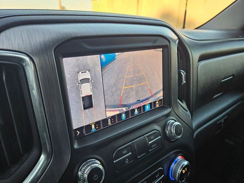 Used 2020 GMC Sierra 2500 Denali w/ Denali Ultimate Package image 18