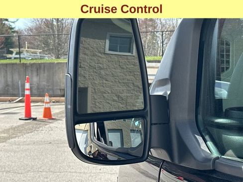 Used 2024 Ford Transit 150 Low Roof w/ Load Area Protection Package RWD image 8