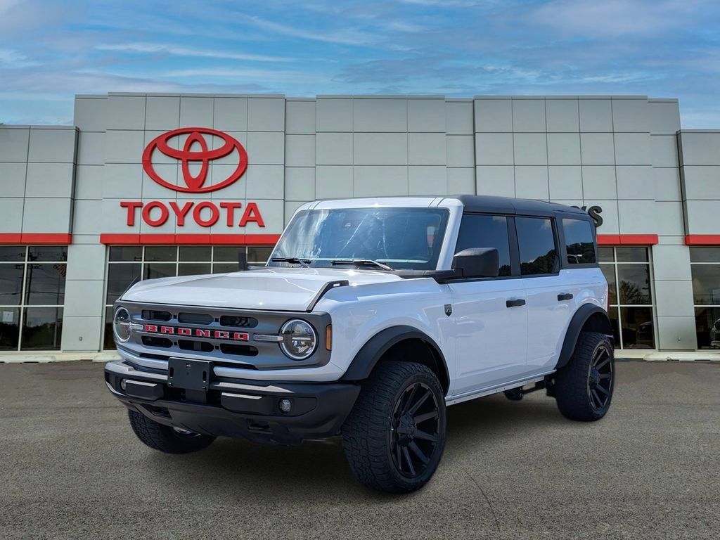 Used 2024 Ford Bronco Big Bend AWD/4WD image 1