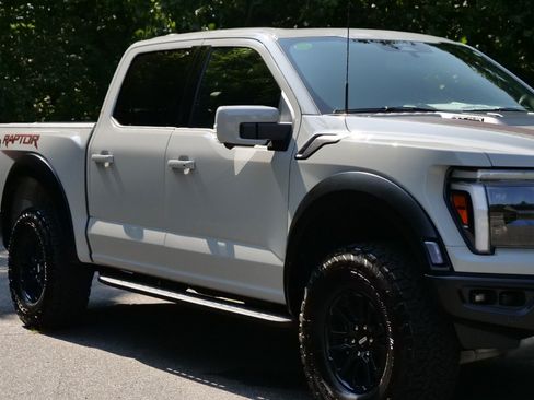 Used 2026 Ford F150 Raptor AWD/4WD image 46