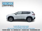 Used 2021 Nissan Rogue SV image 2