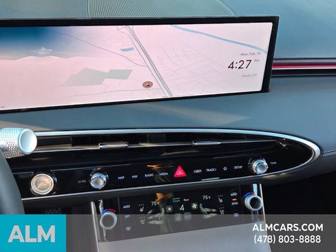 Used 2026 Genesis GV70 2.5T Advanced image 19