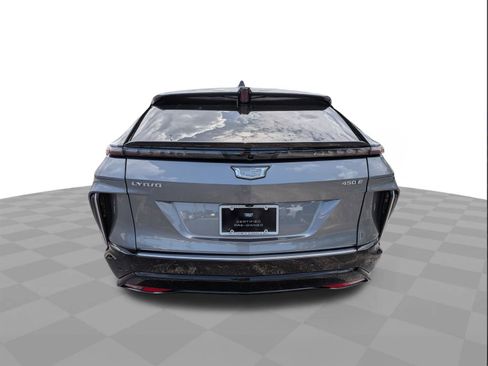 Used 2023 Cadillac Lyriq 2WD image 5