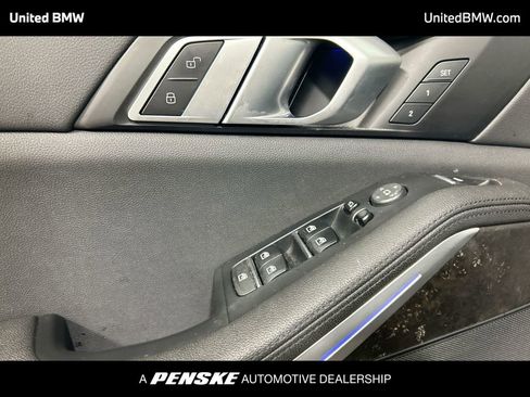 Certified 2022 BMW X5 sDrive40i w/ Premium Package image 11