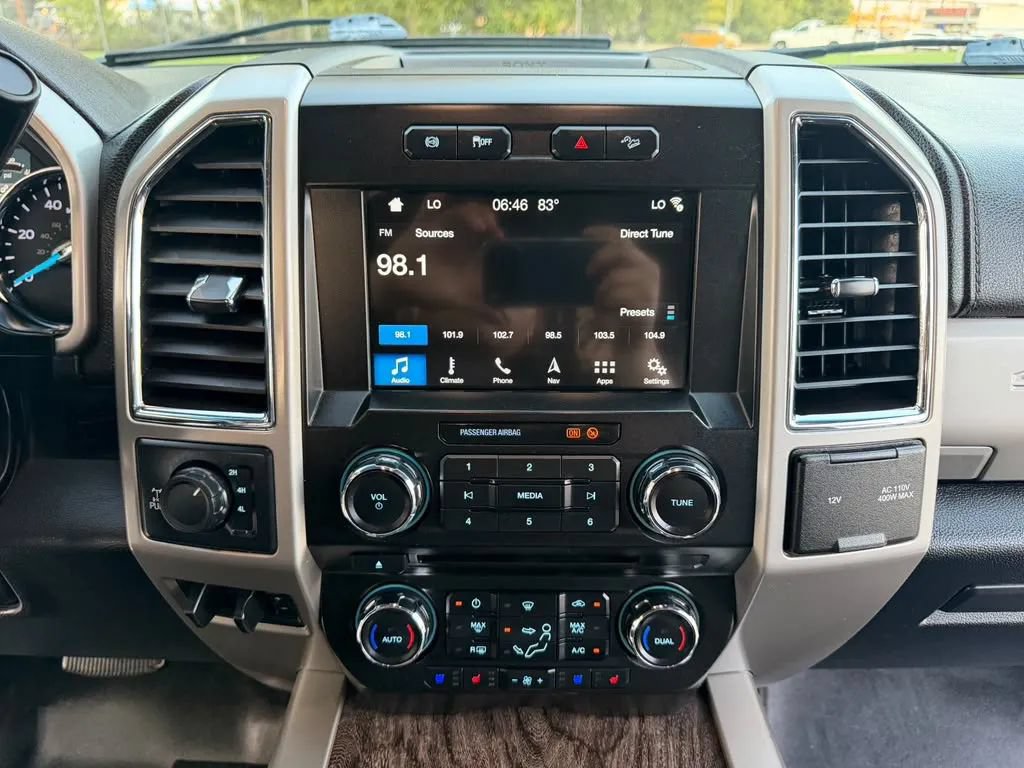 Used 2018 Ford F250 Lariat w/ Chrome Package AWD/4WD image 23