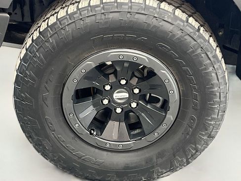 Used 2018 Ford F150 Raptor w/ Equipment Group 802A Luxury AWD/4WD image 33
