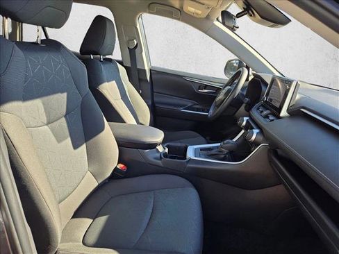 Used 2024 Toyota RAV4 XLE image 20
