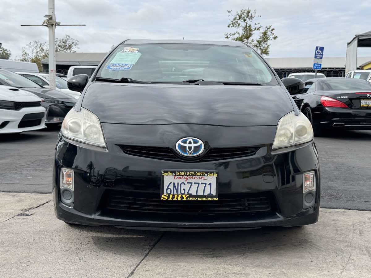 Used 2010 Toyota Prius Three w/ Navigation Pkg FWD image 4