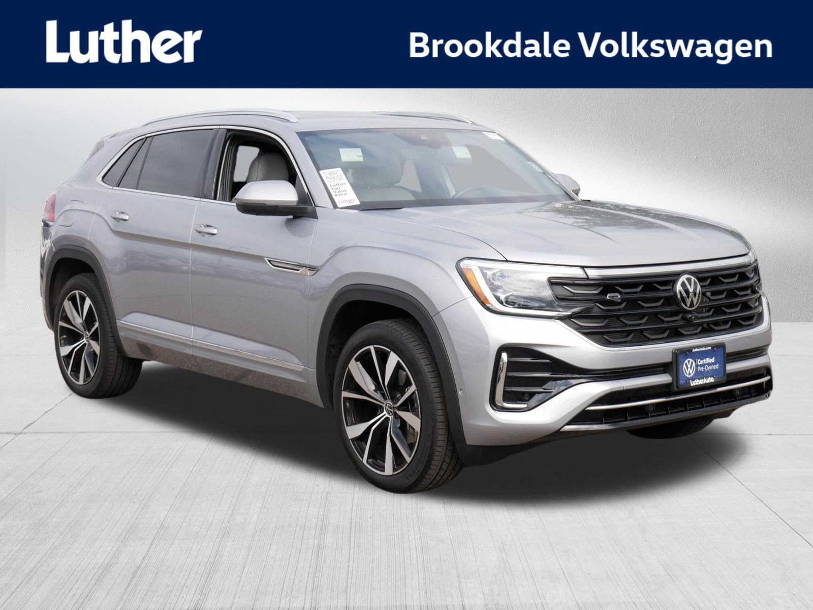 Certified 2026 Volkswagen Atlas Cross Sport SEL Premium R-Line AWD/4WD image 1