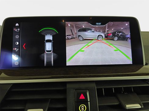 Used 2019 BMW X4 xDrive30i w/ Premium Package image 26