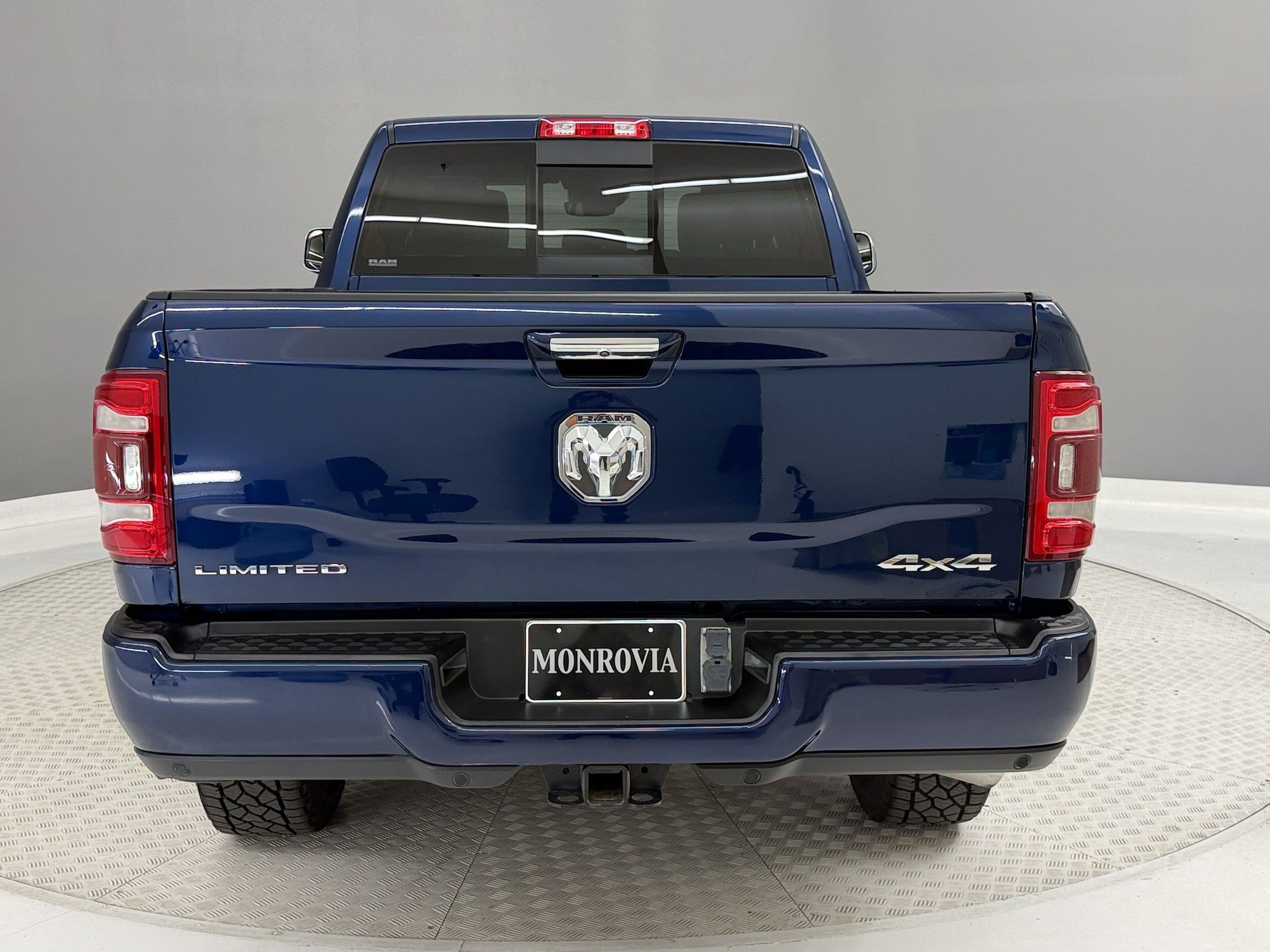 Used 2020 RAM 2500 Limited w/ Safety Group AWD/4WD image 10