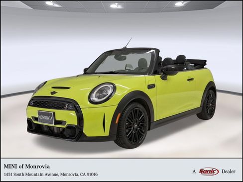 Used 2023 MINI Cooper S FWD image 1