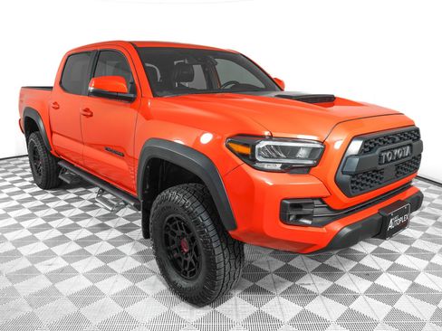 Used 2023 Toyota Tacoma TRD Pro AWD/4WD image 2