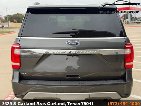 Used 2019 Ford Expedition XLT w/ Equipment Group 202A image 5