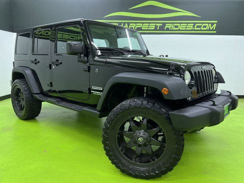 Used 2015 Jeep Wrangler Unlimited Sport w/ Quick Order Package 24S AWD/4WD image 1