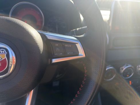 Used 2018 FIAT 124 Spider Abarth w/ Convenience Group image 21