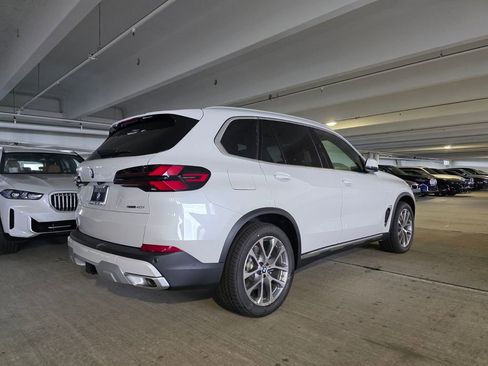 New 2026 BMW X5 sDrive40i w/ Climate Comfort Package RWD image 4