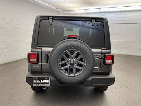 New 2026 Jeep Wrangler Sport AWD/4WD image 4