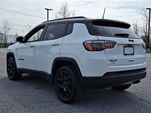 Used 2022 Jeep Compass Latitude w/ Convenience Group AWD/4WD image 7