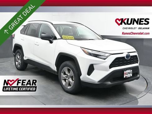 Used 2024 Toyota RAV4 LE AWD/4WD image 1