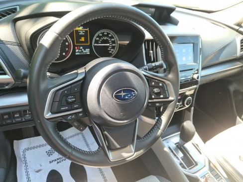 Used 2022 Subaru Forester Premium AWD/4WD image 19
