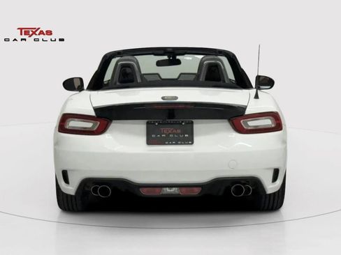 Used 2017 FIAT 124 Spider Abarth image 6