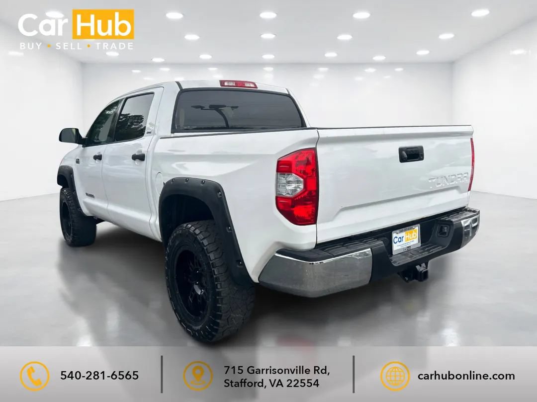 Used 2015 Toyota Tundra SR5 w/ SR5 Upgrade Package AWD/4WD image 4