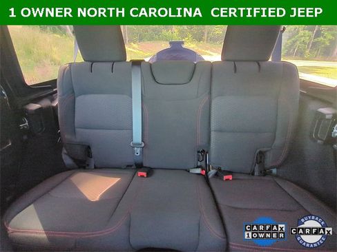 Certified 2023 Jeep Wrangler Rubicon w/ Cold Weather Group image 28