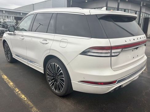 Used 2023 Lincoln Aviator Black Label w/ Dynamic Handling Package AWD/4WD image 4