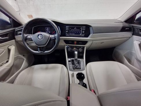 Used 2019 Volkswagen Jetta SE FWD image 31