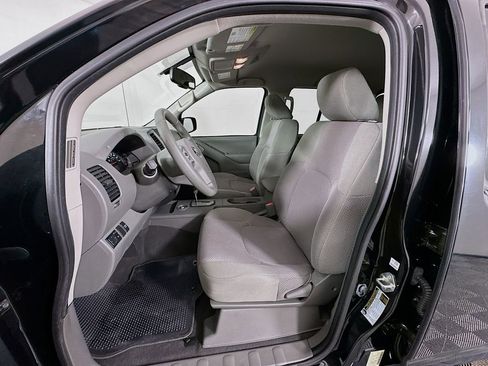 Used 2020 Nissan Frontier SV w/ Midnight Edition Floor Mats image 20