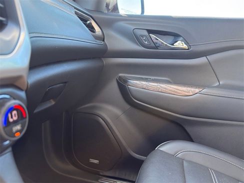 Used 2023 GMC Acadia Denali w/ Denali Ultimate Package image 21
