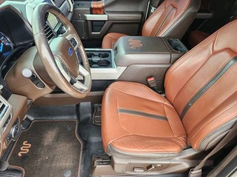 Used 2018 Ford F250 King Ranch w/ King Ranch Ultimate Package AWD/4WD image 12