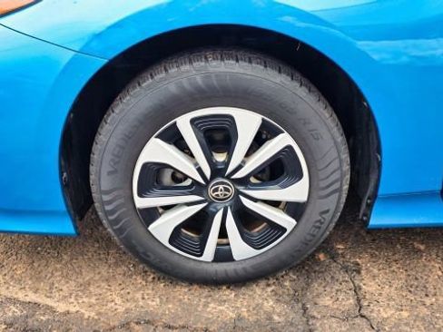 Used 2018 Toyota Prius Prime Plus image 45