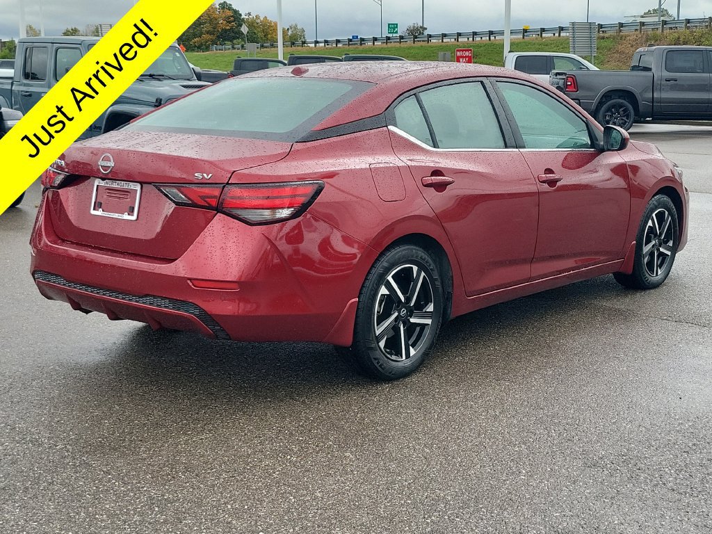 Used 2024 Nissan Sentra SV FWD image 4
