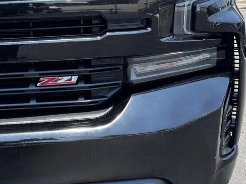 Used 2019 Chevrolet Silverado 1500 LT Trail Boss AWD/4WD image 9