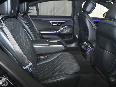 Used 2023 Mercedes-Benz S 580 4MATIC Sedan image 59