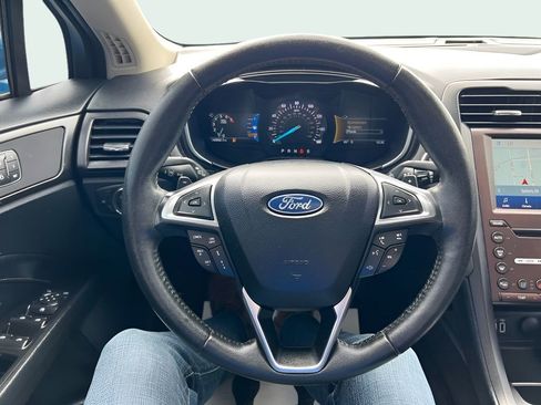 Used 2020 Ford Fusion Titanium image 26