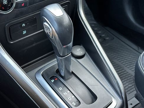 Used 2020 Ford EcoSport SES w/ SES Black Appearance Package image 23