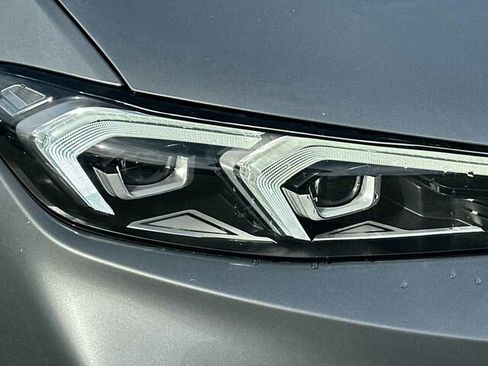 Used 2023 BMW 330e xDrive w/ Convenience Package image 32