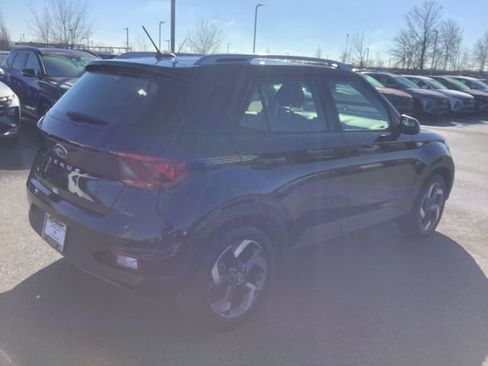 Certified 2026 Hyundai Venue SEL image 6
