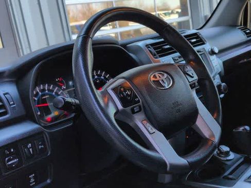 Used 2017 Toyota 4Runner Limited image 16