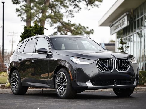 New 2026 BMW X3 xDrive30 w/ Premium Package image 1