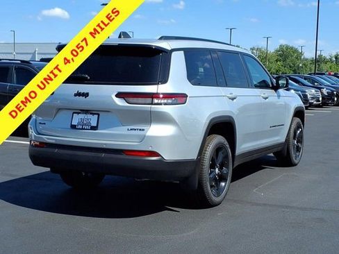 New 2025 Jeep Grand Cherokee L Limited w/ Luxury Tech Group II AWD/4WD image 19