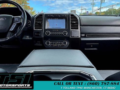 Used 2019 Ford Expedition Limited image 32